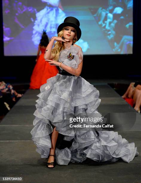 Model walks the runway wearing Mila Hoffman NYFW hiTechMODA Season 6 at The Edison Ballroom on September 11, 2021 in New York City.