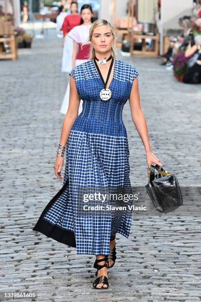 Kate Upton walks the runway during the Tory Burch Spring/Summer 2022 Collection & Mercer Street Block Party on September 12, 2021 in New York City.