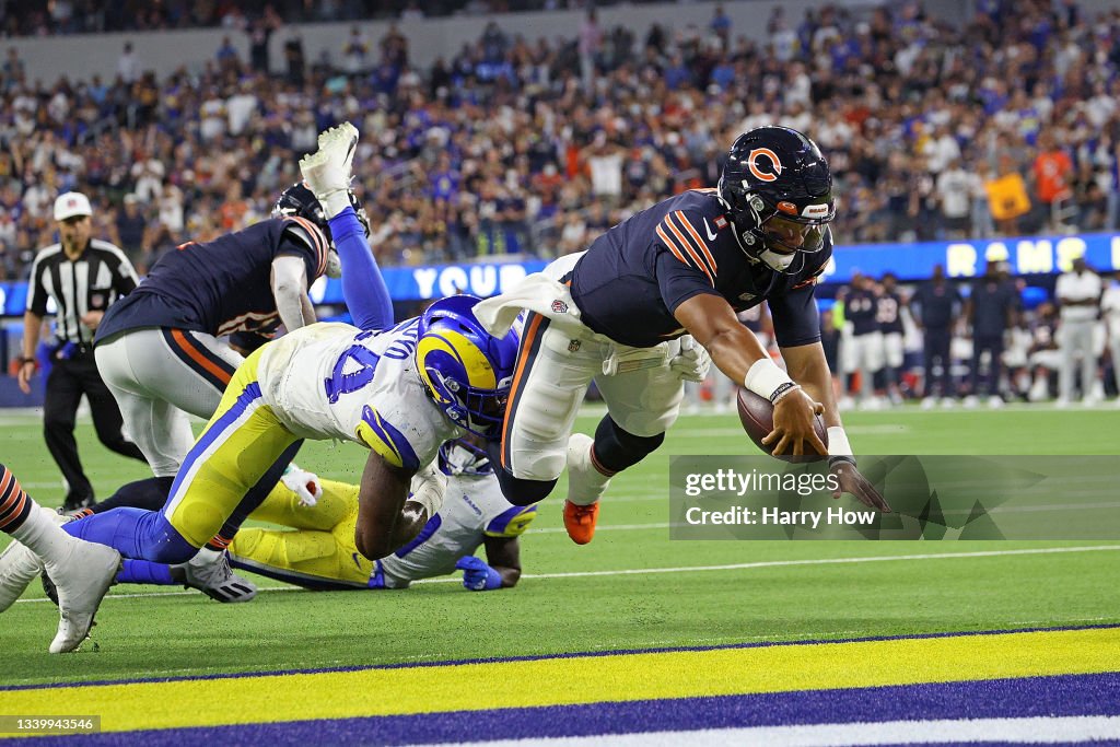 Chicago Bears v Los Angeles Rams