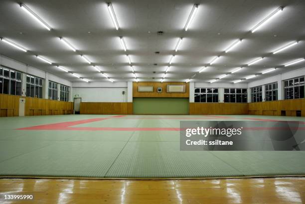 martial arts dojo - japanese martial arts stock pictures, royalty-free photos & images