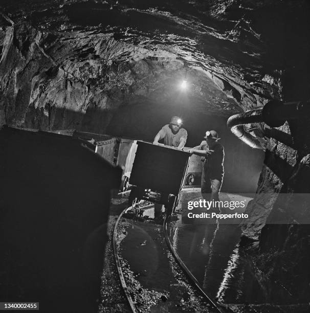 108 East Pool Mine Stock Photos, High-Res Pictures, and Images - Getty ...