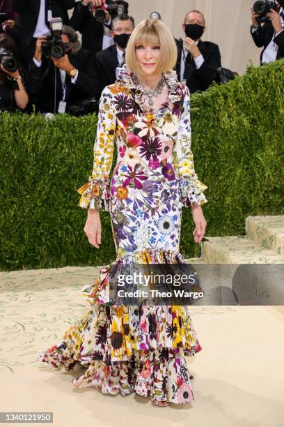 Anna Wintour attends The 2021 Met Gala Celebrating In America: A Lexicon Of Fashion at Metropolitan Museum of Art on September 13, 2021 in New York...