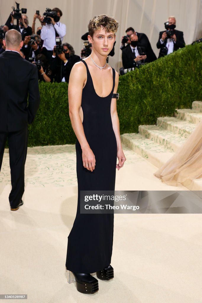 The 2021 Met Gala Celebrating In America: A Lexicon Of Fashion - Arrivals