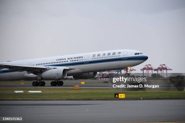 China Southern aircraft takes off at Sydney Kingsford Smith International Airport on September 01, 2021 in Sydney, Australia.