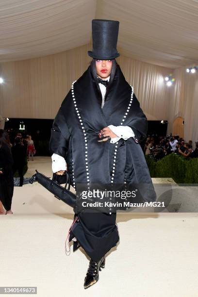 Erykah Badu attends The 2021 Met Gala Celebrating In America: A Lexicon Of Fashion at Metropolitan Museum of Art on September 13, 2021 in New York...