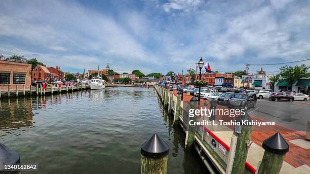 historic harbor annapolis, maryland - annapolis stock pictures, royalty-free photos & images