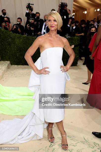 Claire Danes attends The 2021 Met Gala Celebrating In America: A Lexicon Of Fashion at Metropolitan Museum of Art on September 13, 2021 in New York...