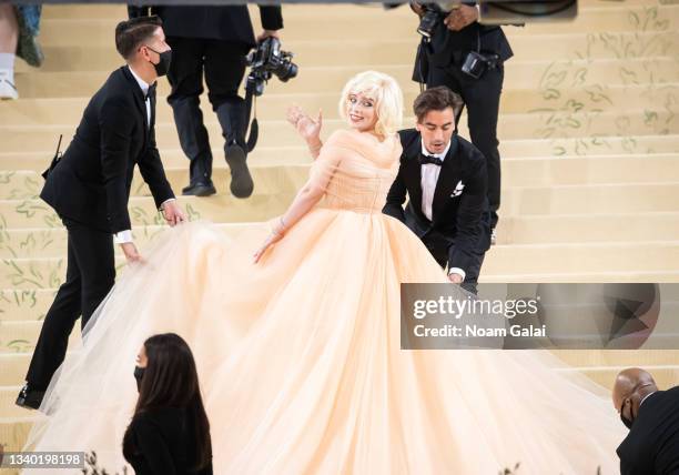 Billie Eilish attends the 2021 Met Gala celebrating 'In America: A Lexicon of Fashion' at The Metropolitan Museum of Art on September 13, 2021 in New...