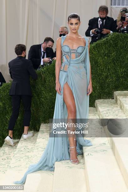 Taylor Hill attends the 2021 Met Gala benefit "In America: A Lexicon of Fashion" at Metropolitan Museum of Art on September 13, 2021 in New York City.