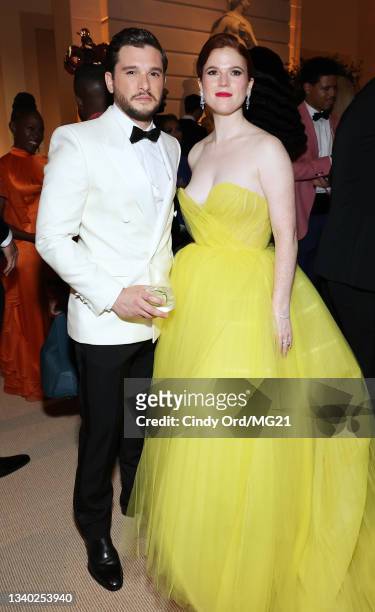 Kit Harington and Rose Leslie attends the The 2021 Met Gala Celebrating In America: A Lexicon Of Fashion at Metropolitan Museum of Art on September...