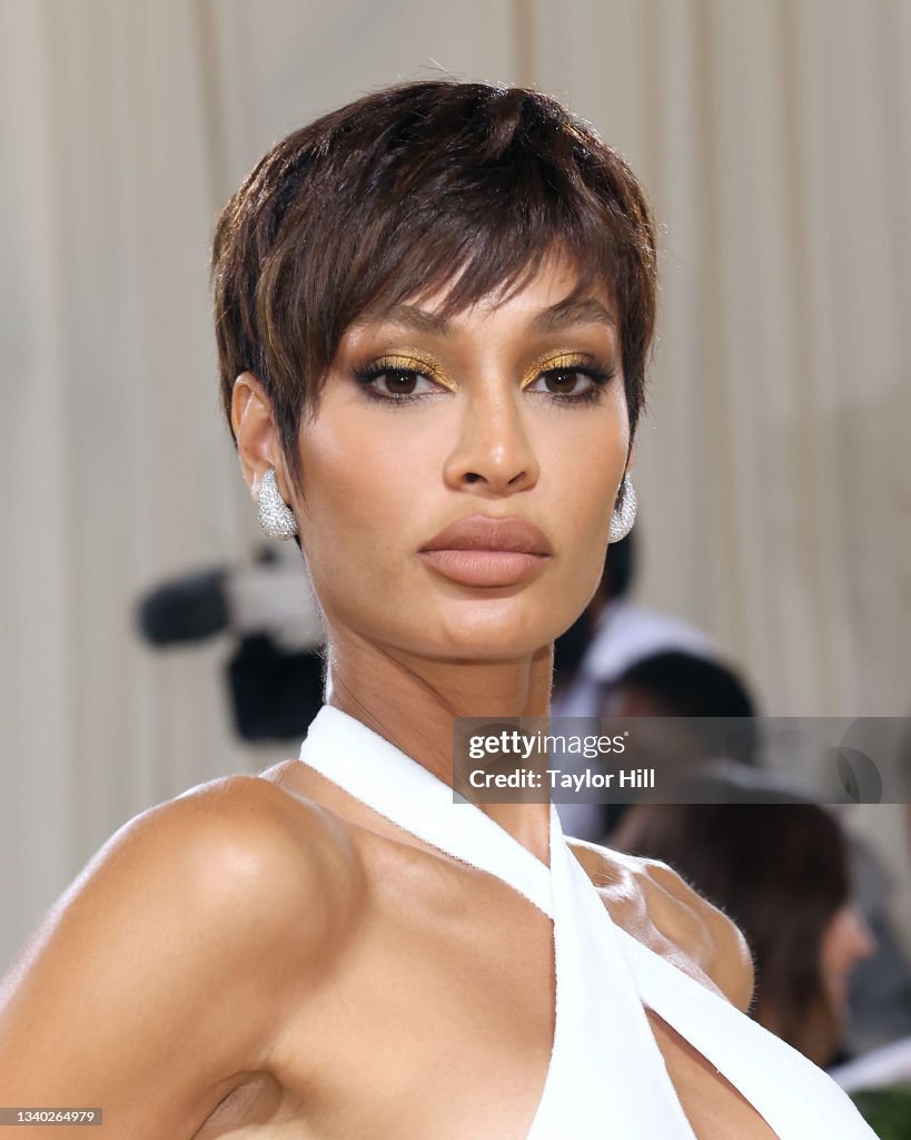 The 2021 Met Gala Celebrating In America: A Lexicon Of Fashion - Arrivals