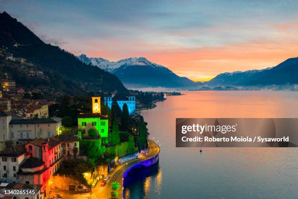 christmas lights in gravedona, lake como, italy - mere noel stock pictures, royalty-free photos & images