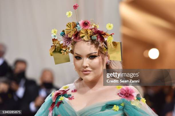 YouTuber NikkieTutorials, aka Nikkie de Jager, attends 2021 Costume Institute Benefit - In America: A Lexicon of Fashion at the Metropolitan Museum...