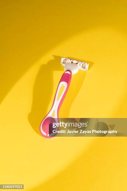 399 Pink Razor Stock Photos, High-Res Pictures, and Images - Getty Images