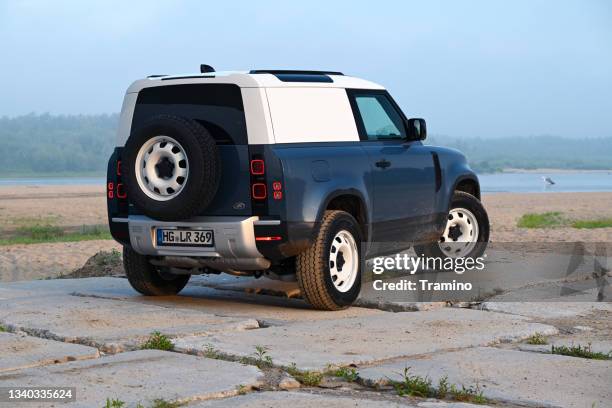 Defender Car Rear View 908 Suv Rear View Stock Photos, High-Res Pictures, and Images - Getty ...