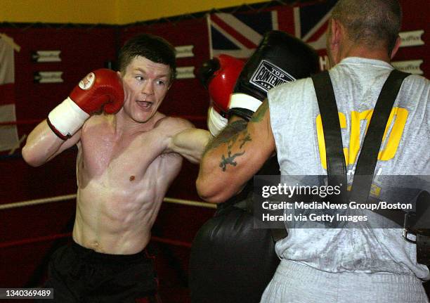 Hatton Box Billy Hatton Photos and Premium High Res Pictures - Getty Images