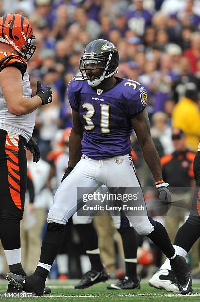 Bernard Pollard of the Baltimore Ravens celebrates a play against the Cincinnati Bengals at M&T Bank Stadium on November 20, 2011 in Baltimore,...