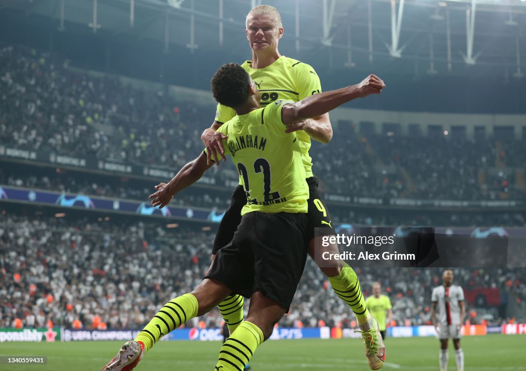 Besiktas v Borussia Dortmund: Group C - UEFA Champions League