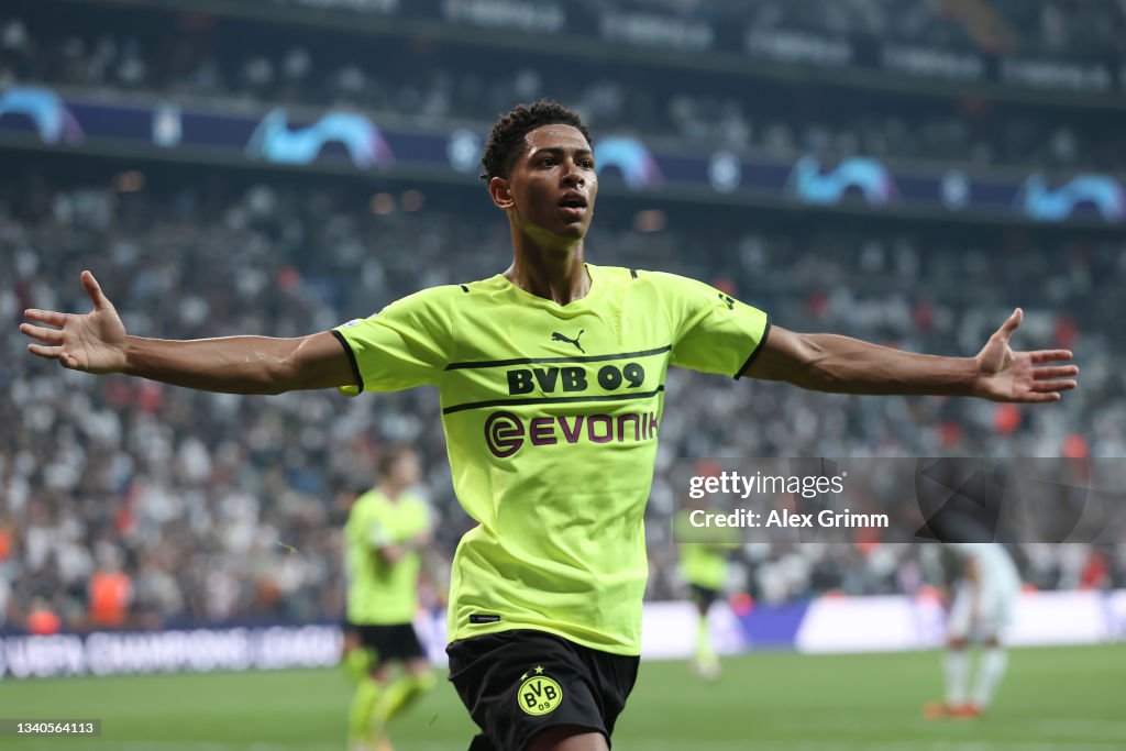 Besiktas v Borussia Dortmund: Group C - UEFA Champions League