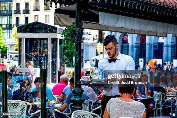street cafe - café esplanada imagens e fotografias de stock