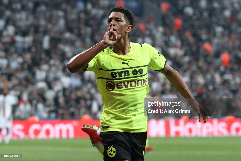 Besiktas v Borussia Dortmund: Group C - UEFA Champions League