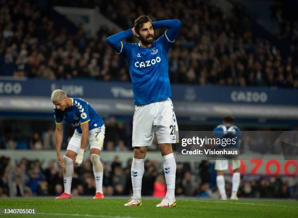 Andre Gomes of Everton misses a good chance during the Premier League match between Everton and Burnley at Goodison Park on September 11, 2021 in...