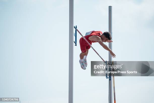 Juan Luis Bravo Recio, from the Spanish Team, in the pole vault qualification during the European Athletics U20 Outdoor Championships held from 15 to...