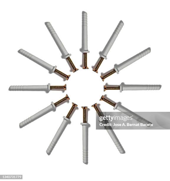 close-up of bolt and screws  against white background - nut fastener - fotografias e filmes do acervo