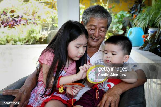 happy mid-autumn festival! - light vivid children senior young focus stock pictures, royalty-free photos & images