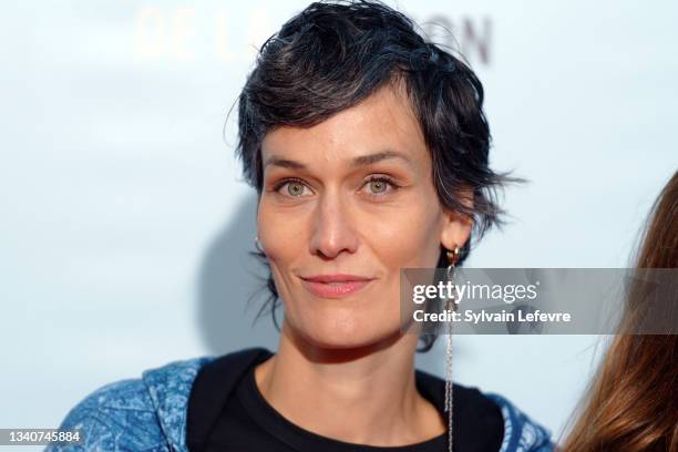 Clotilde Hesme attends the photocall for "Nona et ses filles" durintg the Fiction Festival - Day Three on September 16, 2021 in La Rochelle, France.