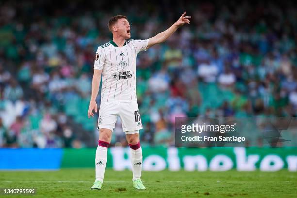 James McCarthy of Celtic FC reacts during the UEFA Europa League group G match between Real Betis and Celtic FC at Estadio Benito Villamarin on...