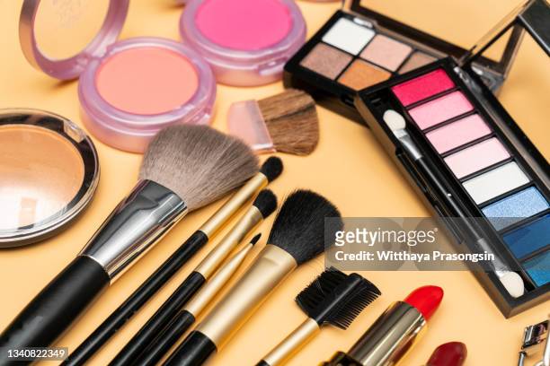 3,886 Makeup Tools Photos and Premium High Res Pictures - Getty Images