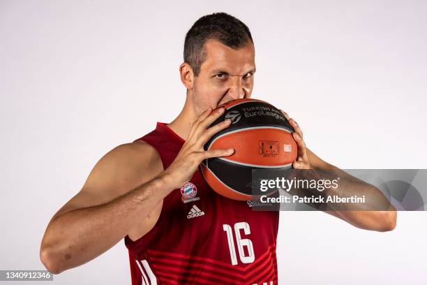 Paul Zipser, #16 poses during the 2021/2022 Turkish Airlines EuroLeague Media Day of FC Bayern Munich at Audi Dome on September 13, 2021 in Munich,...