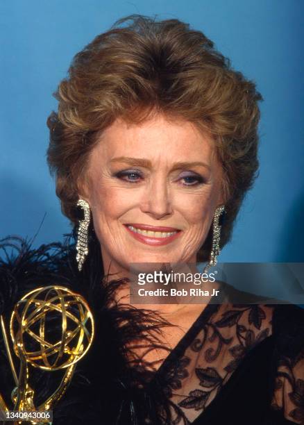 Rue McClanahan backstage at the Emmy Awards, September 21, 1986 in Los Angeles, California.