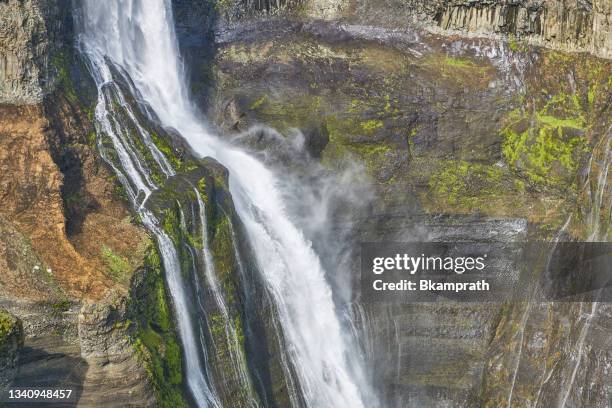 haifoss and granni waterfalls in the beautiful and unique island nation of iceland in europe - fossa river stock pictures, royalty-free photos & images