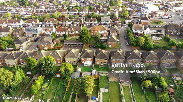 high angle view of townscape,luton,united kingdom,uk - aerial views of british columbias capital ahead of gdp figures stockfoto's en -beelden