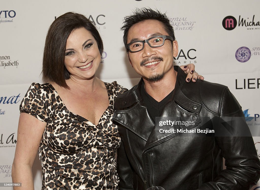 The Michael Antonio Holiday Pop-Up Featuring The World Premiere Of Spiritual Awakening Jewelry And S By Shannon Elizabeth