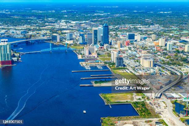 jacksonville florida aerial skyline - jacksonville florida transit stock pictures, royalty-free photos & images