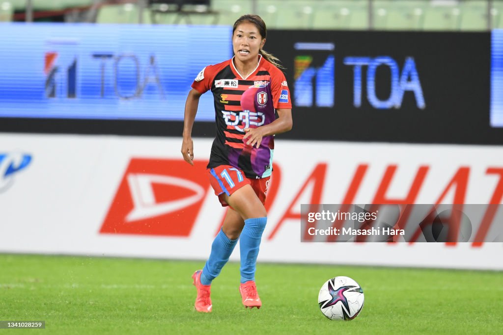 INAC Kobe Leonessa v Omiya Ardija Ventus - WE League