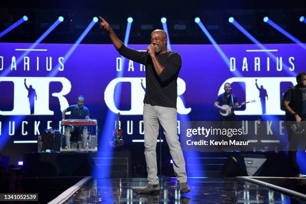 Darius Rucker performs onstage during the 2021 iHeartRadio Music Festival on September 17, 2021 at T-Mobile Arena in Las Vegas, Nevada. EDITORIAL USE...