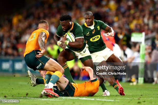 Siya Kolisi of South Africa charges forward during The Rugby Championship match between the Australian Wallabies and the South Africa Springboks at...