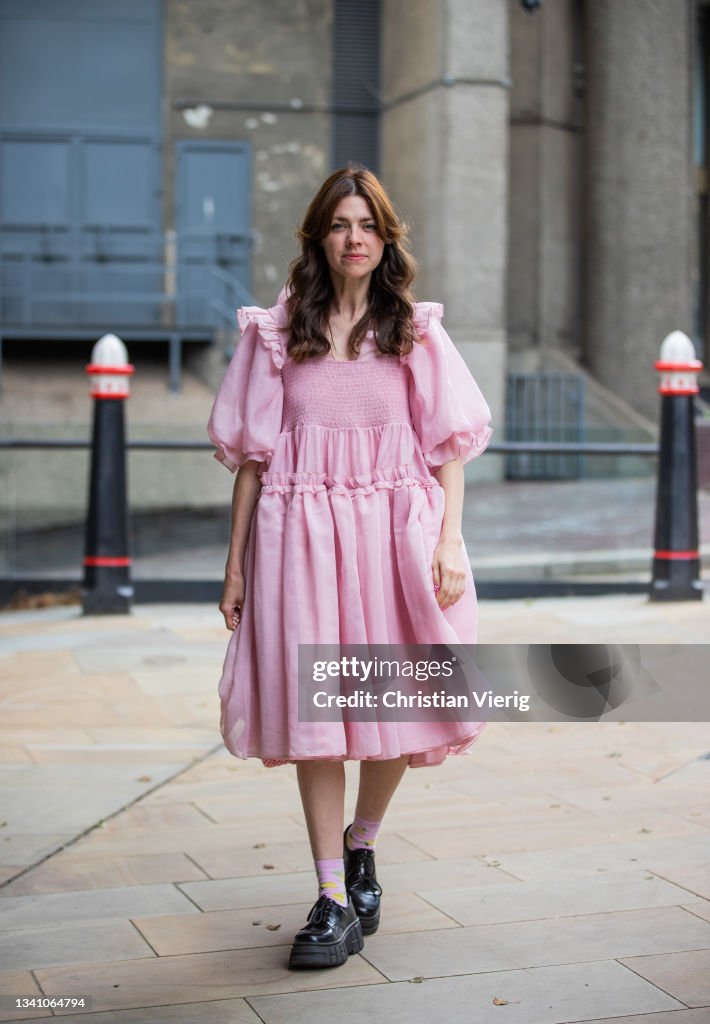 Street Style - LFW September 2021