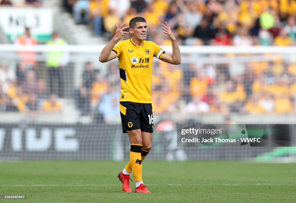 Wolverhampton Wanderers v Brentford - Premier League