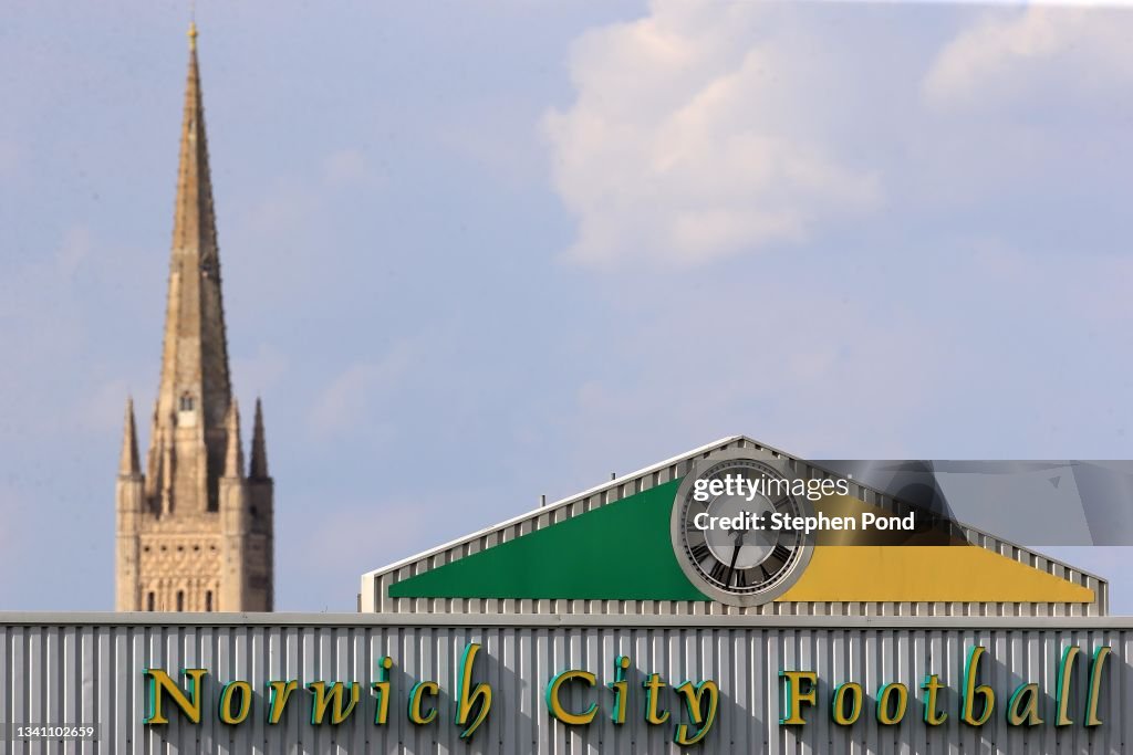 Norwich City v Watford - Premier League