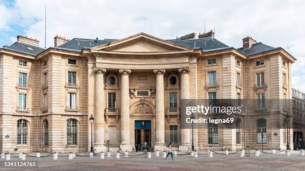 law university panthéon-sorbonne in paris - latin quarter stock pictures, royalty-free photos & images