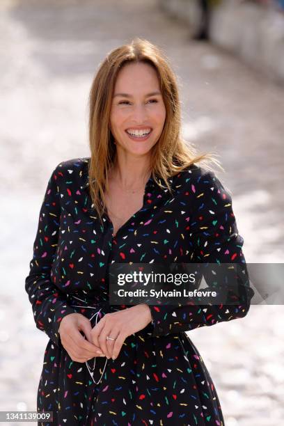 Vanessa Demouy attends the photocall for "Ici tout commence" during day five of Fiction Festival on September 18, 2021 in La Rochelle, France.