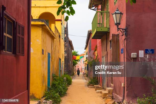 colonial house on goree island - dakar stock pictures, royalty-free photos & images