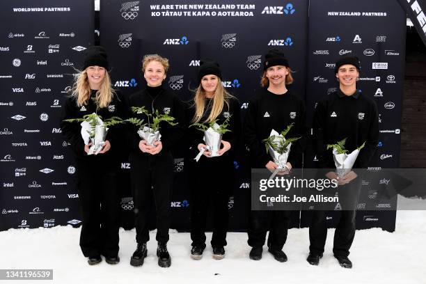 Zoi Sadowski-Synnott, Margaux Hackett, Alice Robinson, Finn Bilous, and Nico Porteous pose for a photo after receiving their silver fern during the...