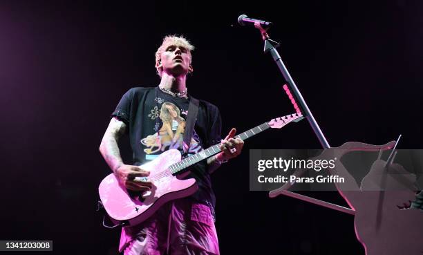 Machine Gun Kelly performs onstage during day 1 of 2021 Music Midtown at Piedmont Park on September 18, 2021 in Atlanta, Georgia.