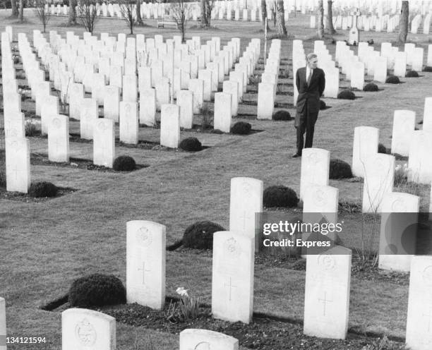 David Howarth (Author) Photos and Premium High Res Pictures - Getty Images